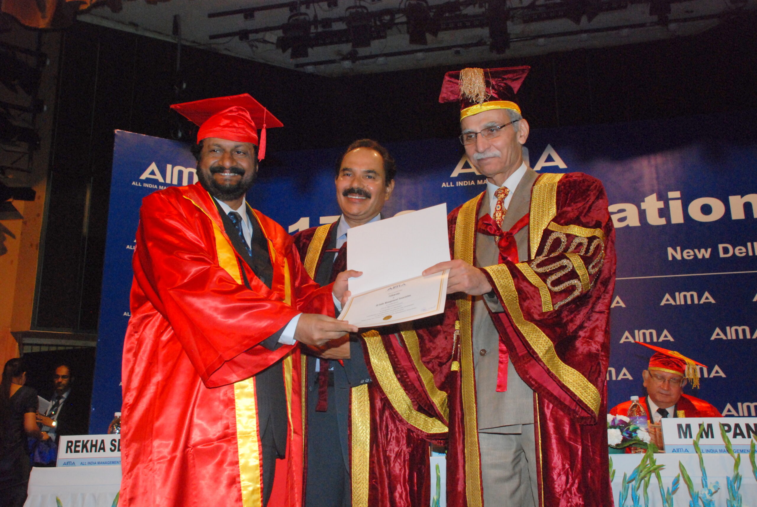 Receiving-AIMA-Fellowship-from-the-Vice-Chancellor-of-Aligarh-Muslim-University